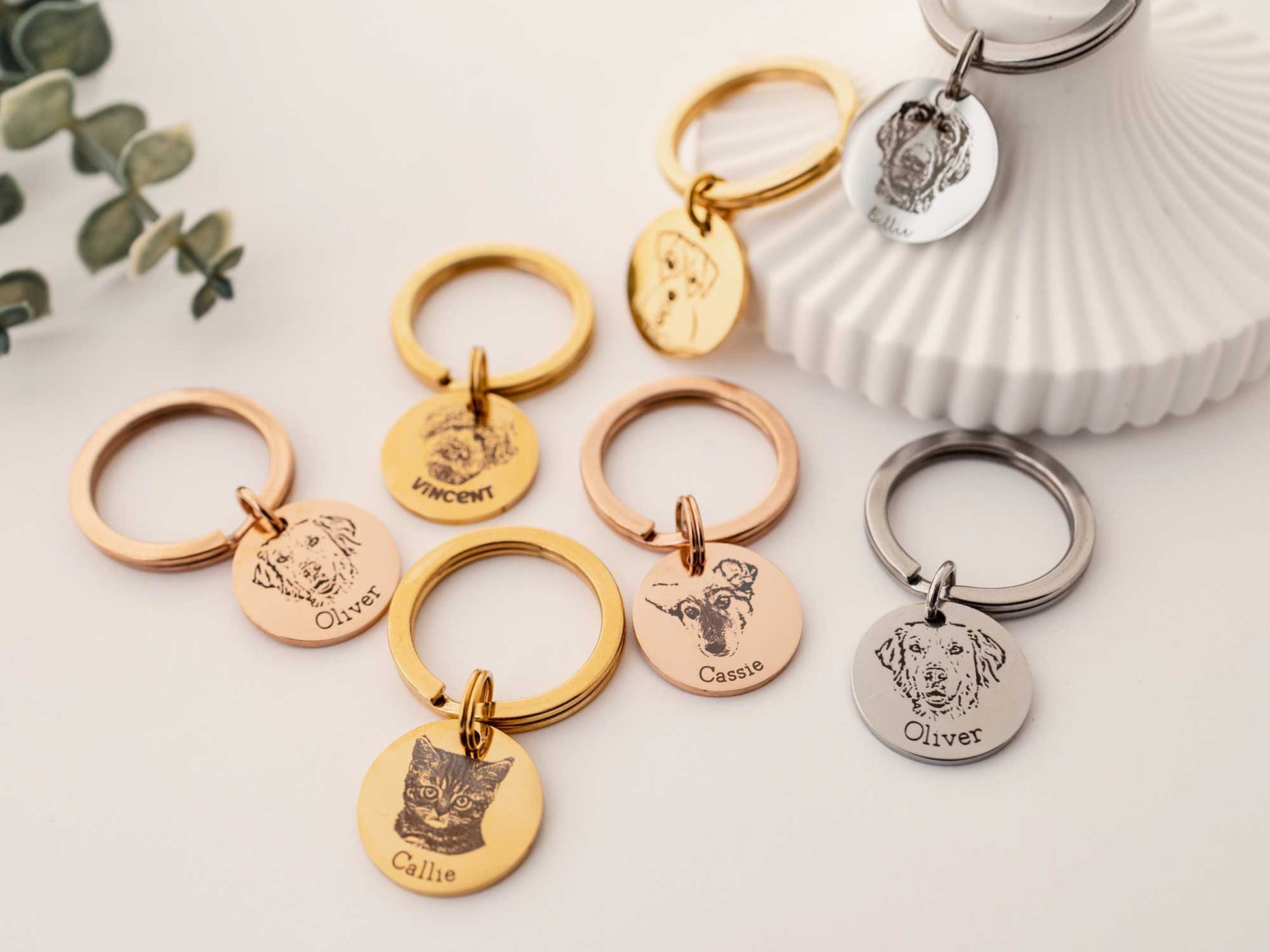 Custom Pet Portrait Keychain, Engraved Keepsake for Pet Lovers